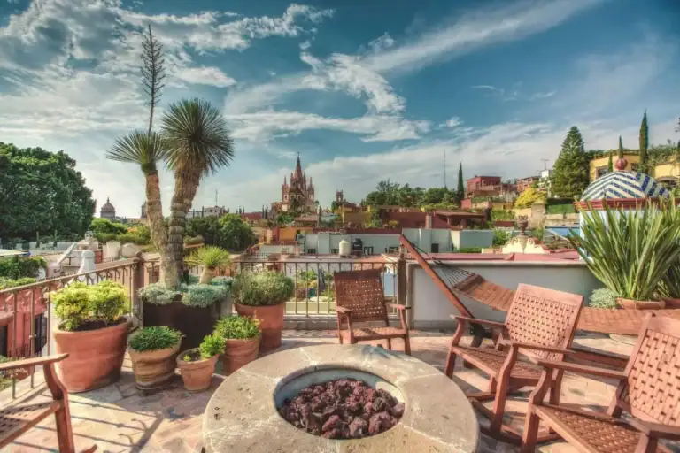 Casa Aldama, rooftop terrace with a fire pit and a view of the Parroquia, San Miguel de Allende